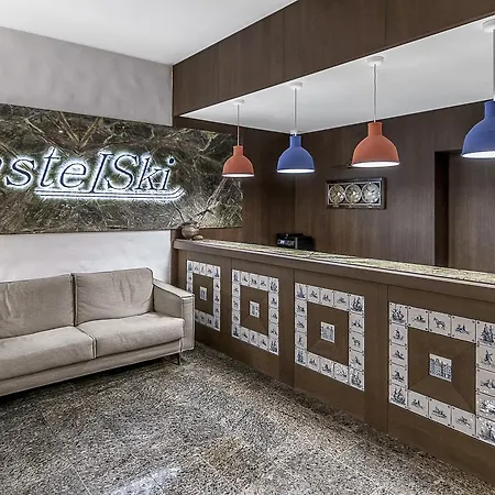 Amstelski Hotel 4*
