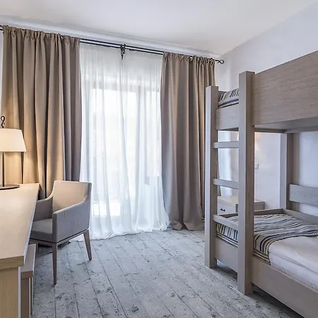 Hotel Amstelski Bukovel