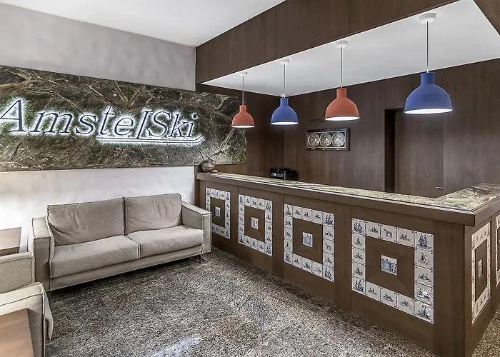 Amstelski 酒店 4*