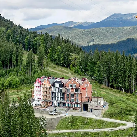 Amstelski Szálloda Bukovel
