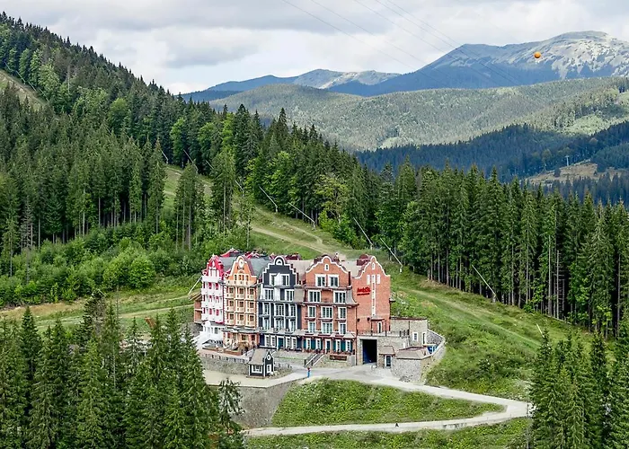 Amstelski Szálloda Bukovel